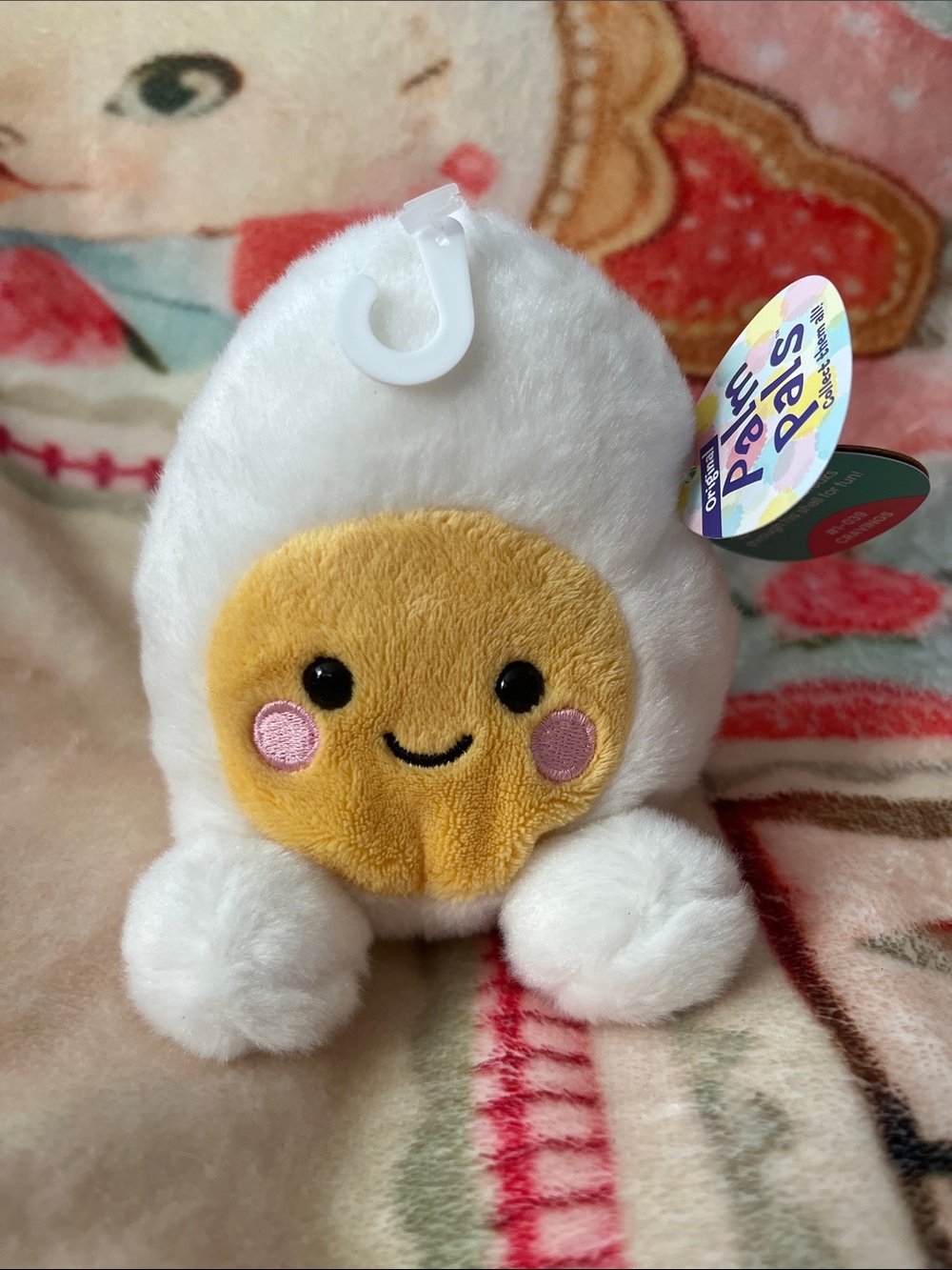 NWT Aurora Palm Pals Egg